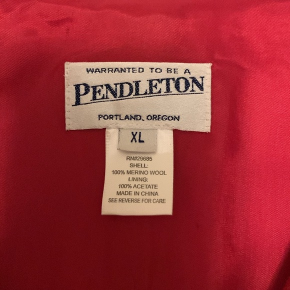 Red Wool Pendleton Pea Coat - Size 16 - 100% Merino Wool - Gorgeous coat! - Picture 3 of 10